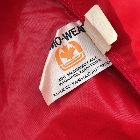 Retro Vintage Nylon Jacket Belarus Made In Canada - Picture 4 of 9